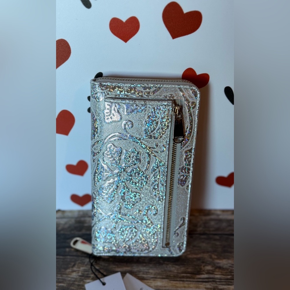 Brahmin Chrome Estonia SURI Wallet Holographic Silver Chrome Sparkle NWT FIRM - Picture 4 of 11